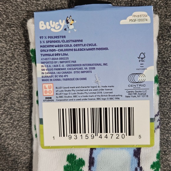 Bluey Kids St Patricks Day Shamrock Crew Socks White Green Shoe Size 10-4 NEW - Picture 4 of 4